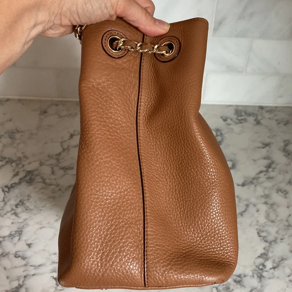 Tory Burch Slouchy Thea Chain Tote - Picture 5 of 16